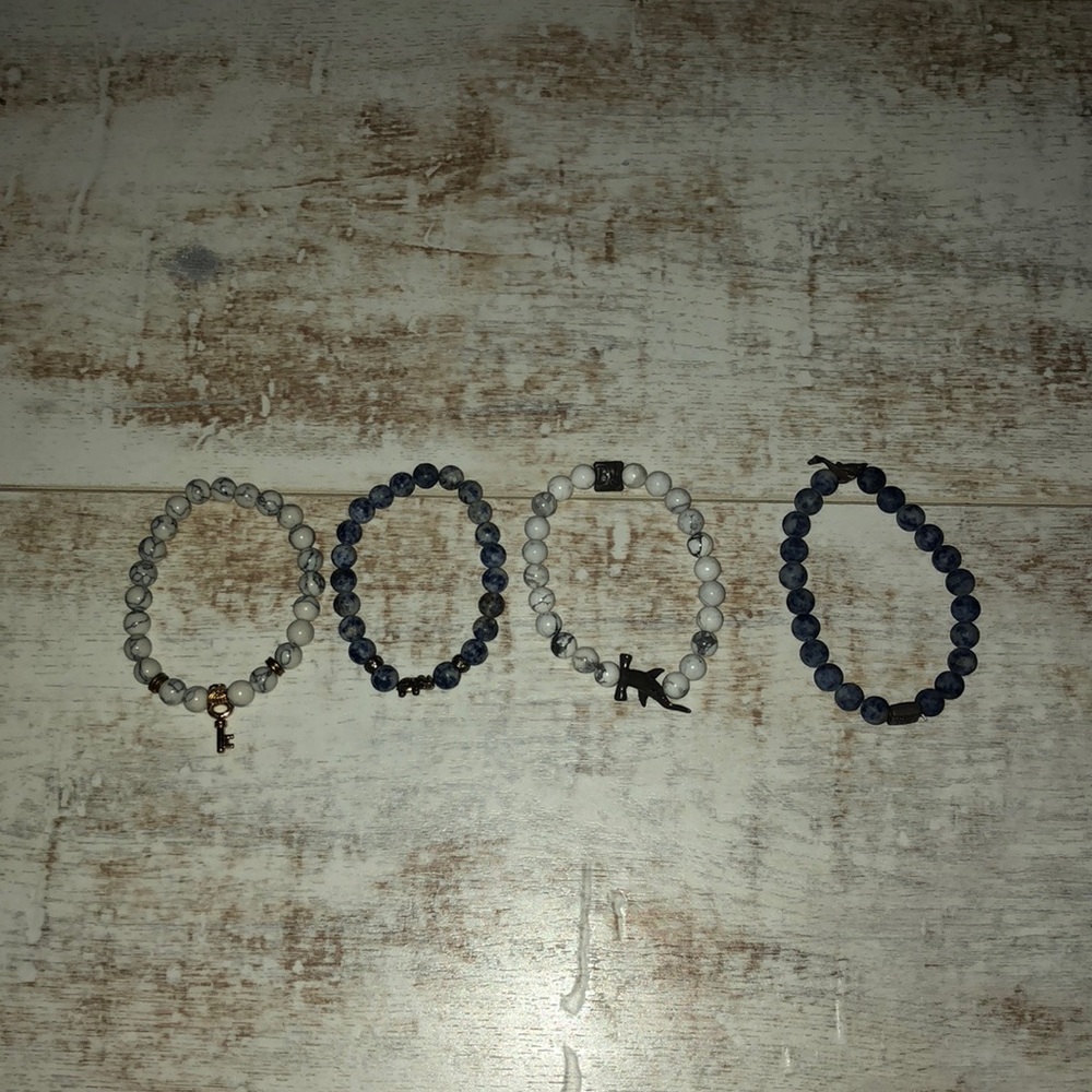 Braclets